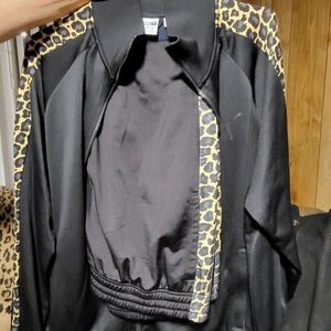 Mens in excellent condition puma black and tan leopard tracksuit xxl